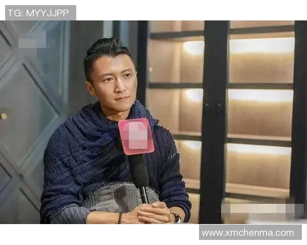 足球赛场突发八卦趣闻小插曲裁判冷静应对引发热议 足球赛场突发八卦趣闻小插曲裁判冷静应对引发热议